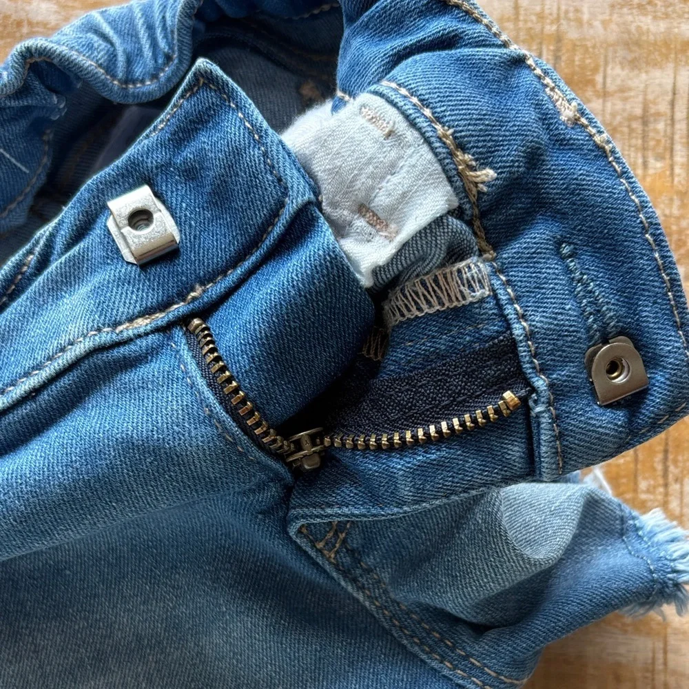GAP Girls Distressed Jean Shorts 3t